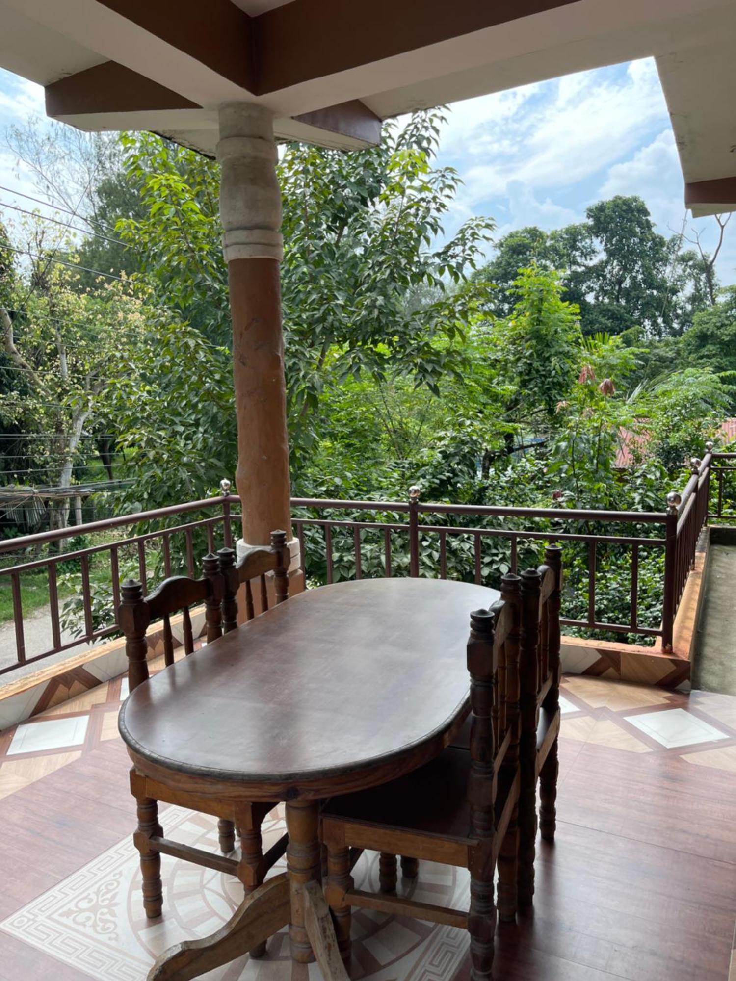 Tara Guesthouse - Sauraha,Chitwan Kültér fotó