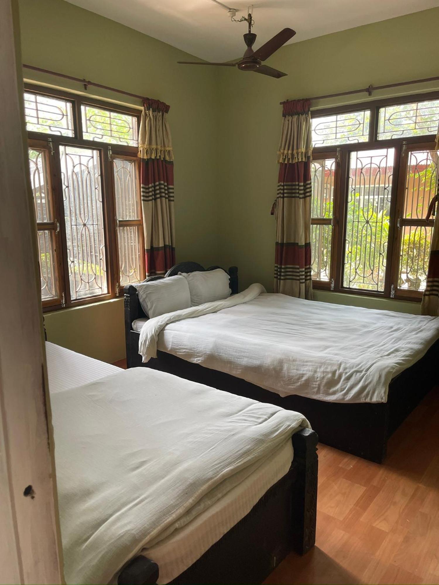 Tara Guesthouse - Sauraha,Chitwan Kültér fotó