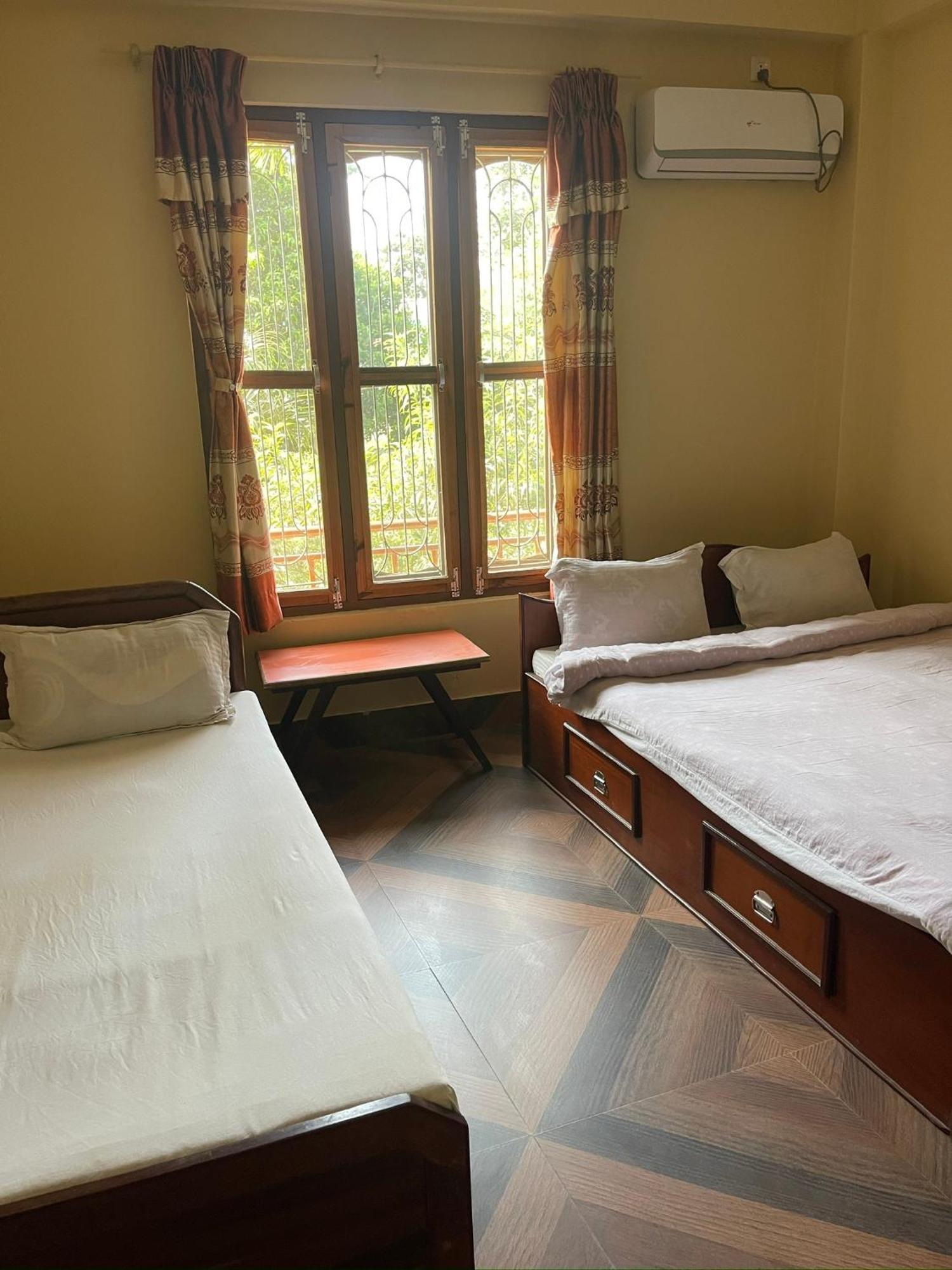 Tara Guesthouse - Sauraha,Chitwan Kültér fotó