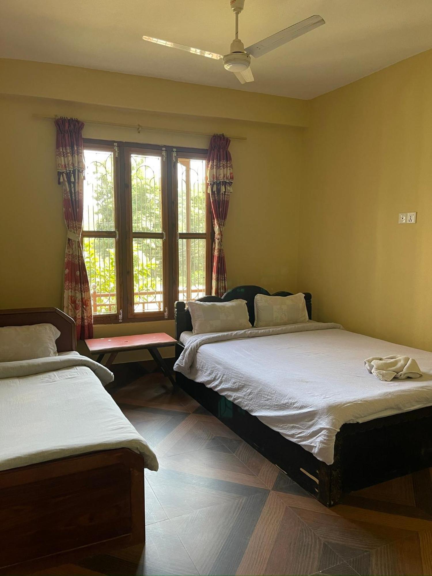 Tara Guesthouse - Sauraha,Chitwan Kültér fotó