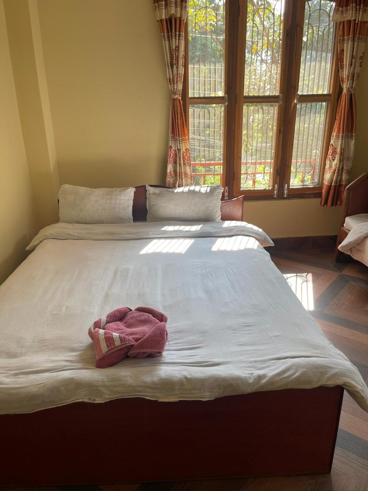 Tara Guesthouse - Sauraha,Chitwan Kültér fotó